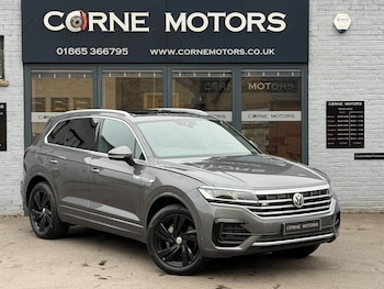 Used Volkswagen Touareg 2018 for sale - 79575780: Photo