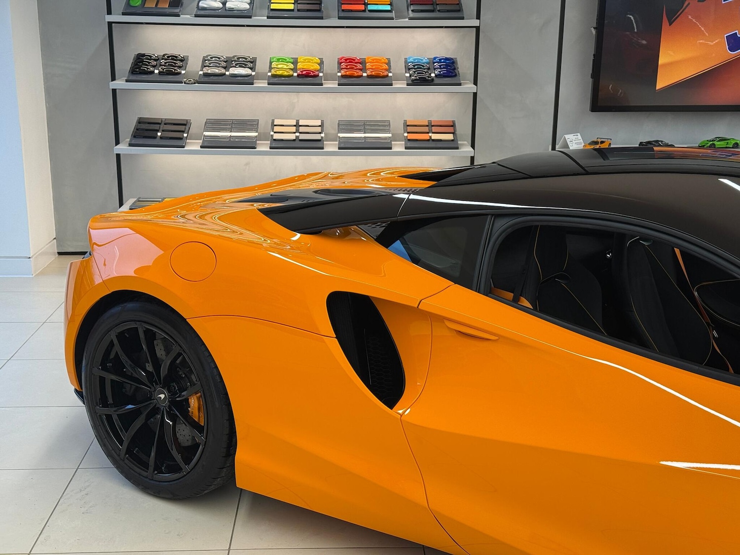 Used McLaren Artura 2022 for sale - 77279161: Photo 32