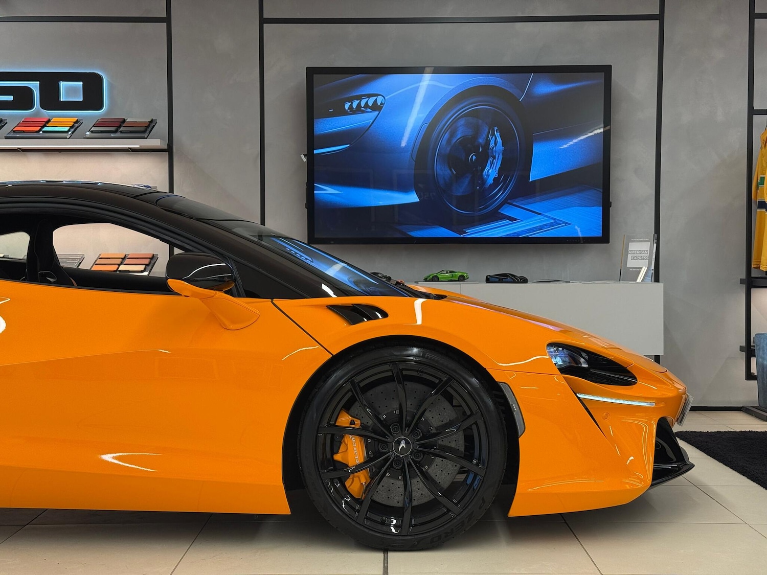 Used McLaren Artura 2022 for sale - 77279161: Photo 8