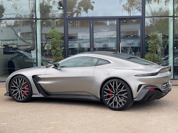 Used Aston Martin Vantage 2022 for sale - 77143300: Photo