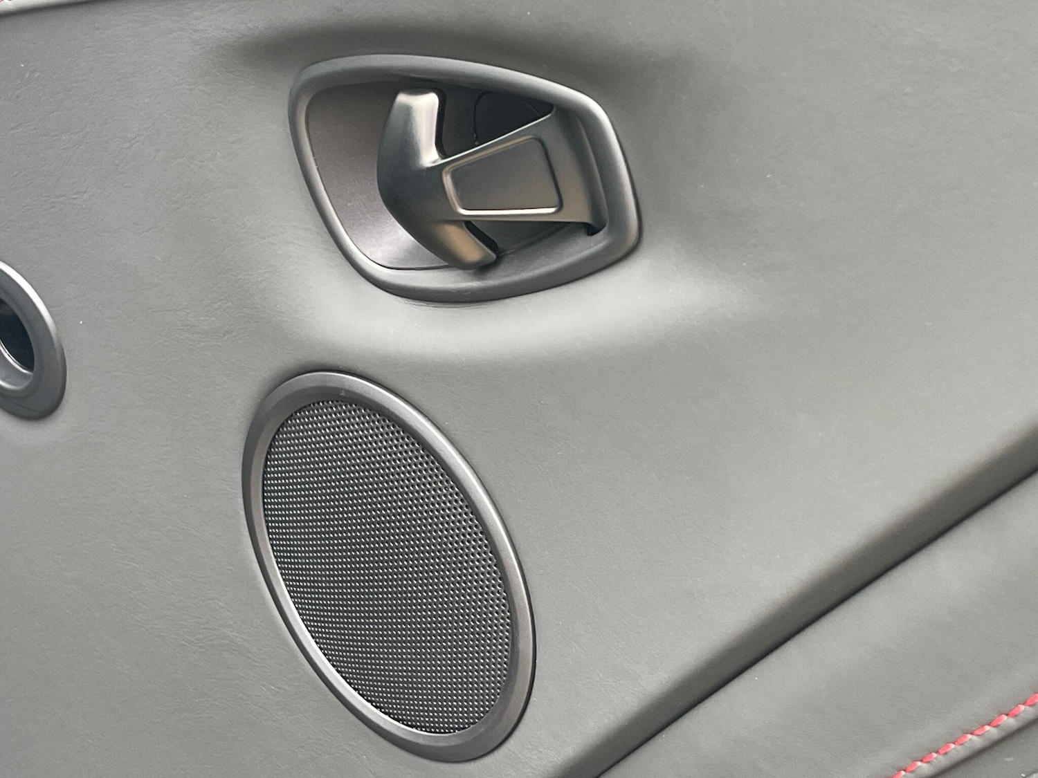 Used Aston Martin Vantage 2022 for sale - 77143300: Photo 59