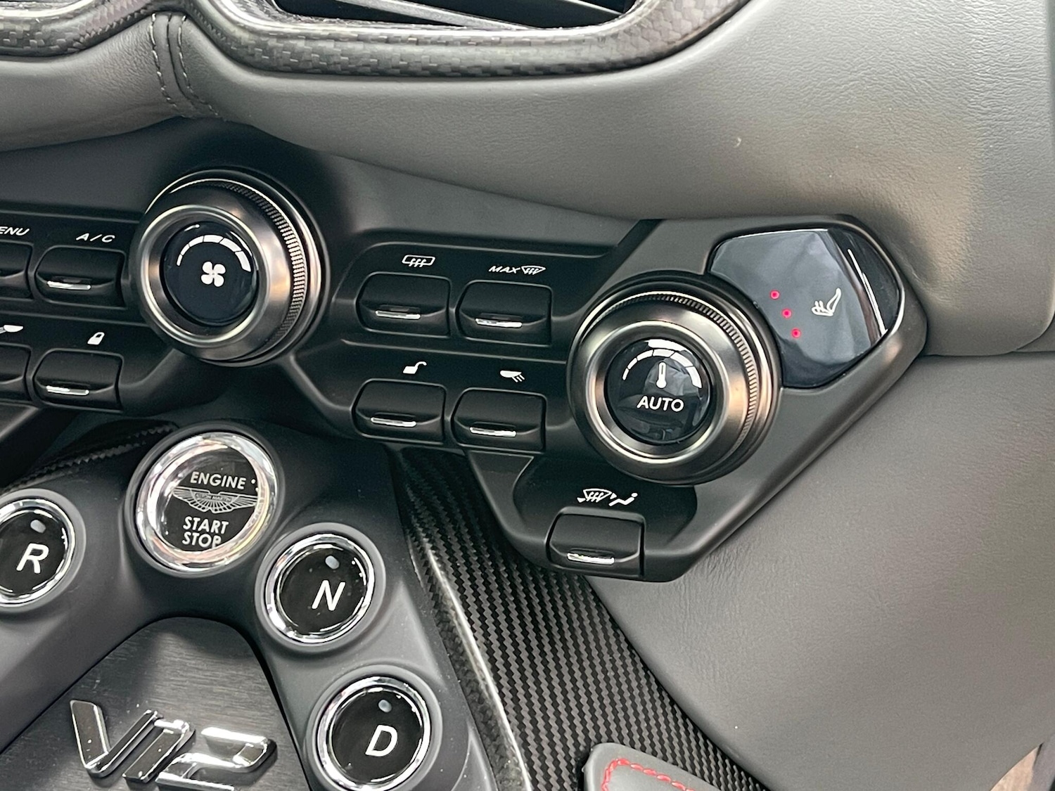 Used Aston Martin Vantage 2022 for sale - 77143300: Photo 66