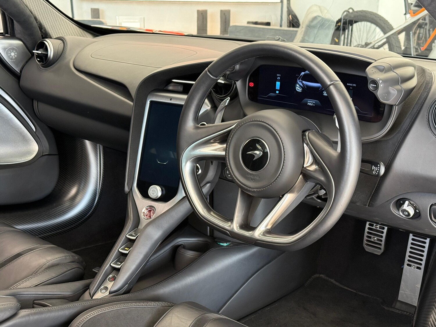 Used McLaren 750S 2023 for sale - 77468065: Photo 16