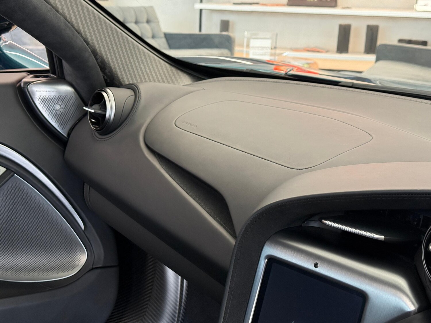 Used McLaren 750S 2023 for sale - 77468065: Photo 17