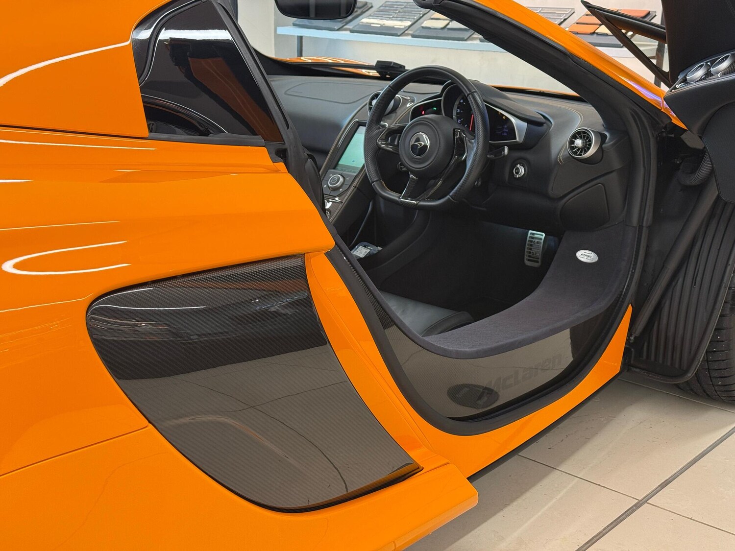 Used McLaren 650S 2016 for sale - 77468075: Photo 16