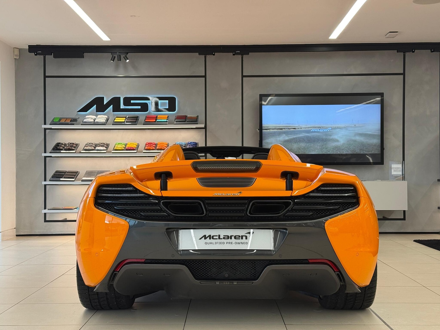 Used McLaren 650S 2016 for sale - 77468075: Photo 2
