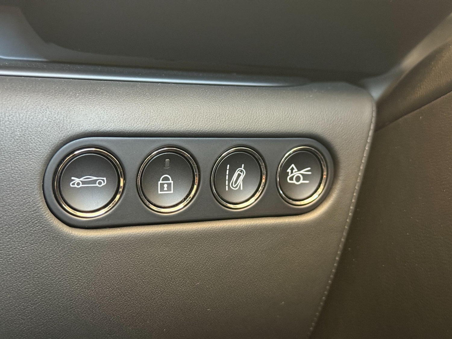 Used McLaren Artura for sale - 77039876: Photo 18