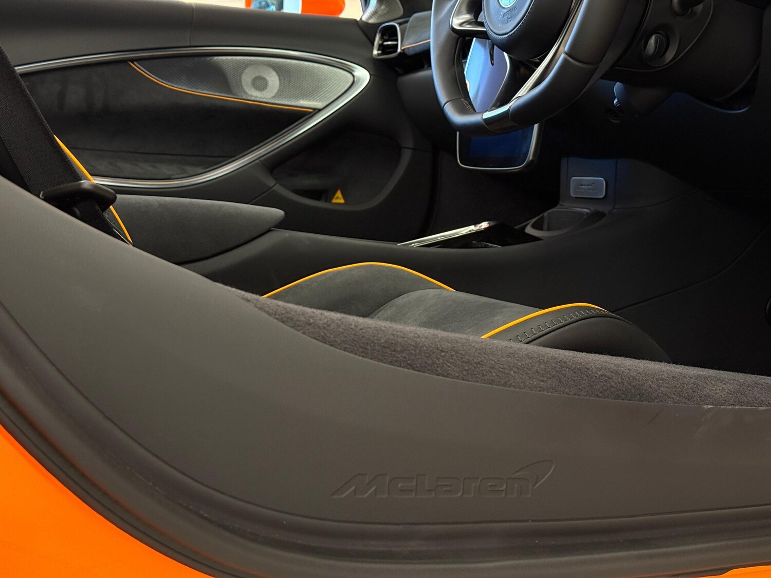 Used McLaren Artura 2025 for sale - 77469400: Photo 44