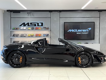 Used McLaren Artura 2025 for sale - 76295148: Photo