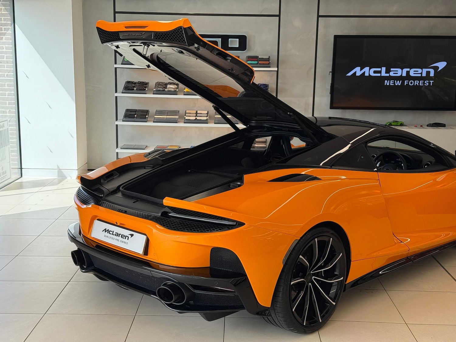 Used McLaren GT 2025 for sale - 76189997: Photo 40