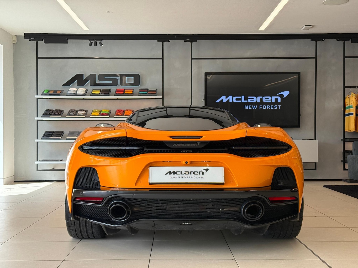 Used McLaren GT 2025 for sale - 76189997: Photo 6