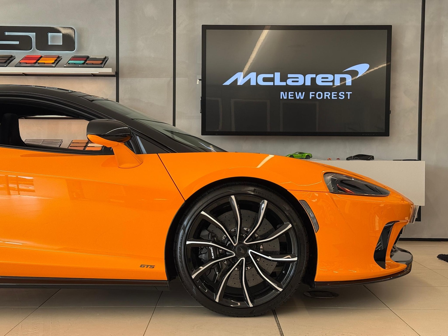 Used McLaren GT 2025 for sale - 76189997: Photo 8