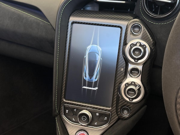 Used McLaren 720S 2022 for sale - 76337120: Photo 19