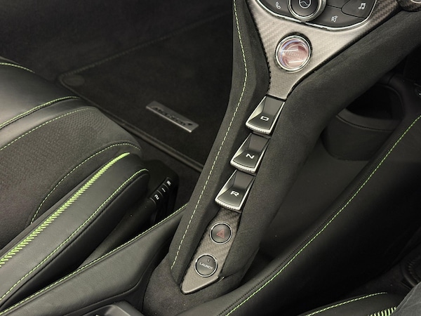 Used McLaren 720S 2022 for sale - 76337120: Photo 22