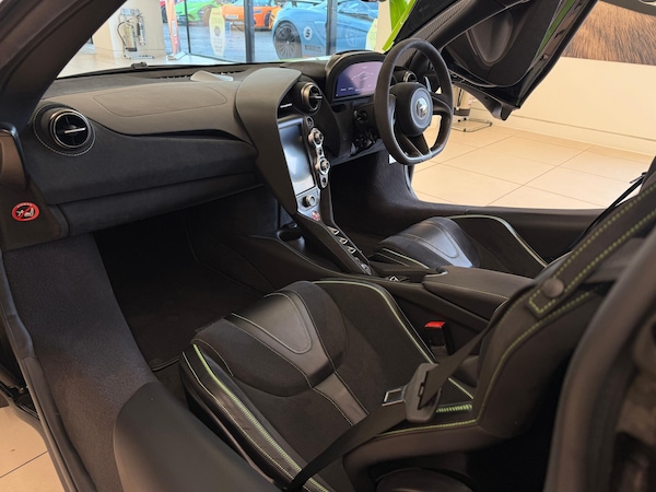 Used McLaren 720S 2022 for sale - 76337120: Photo 38