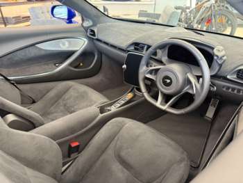 Used McLaren Artura 2025 for sale - 75333912: Photo