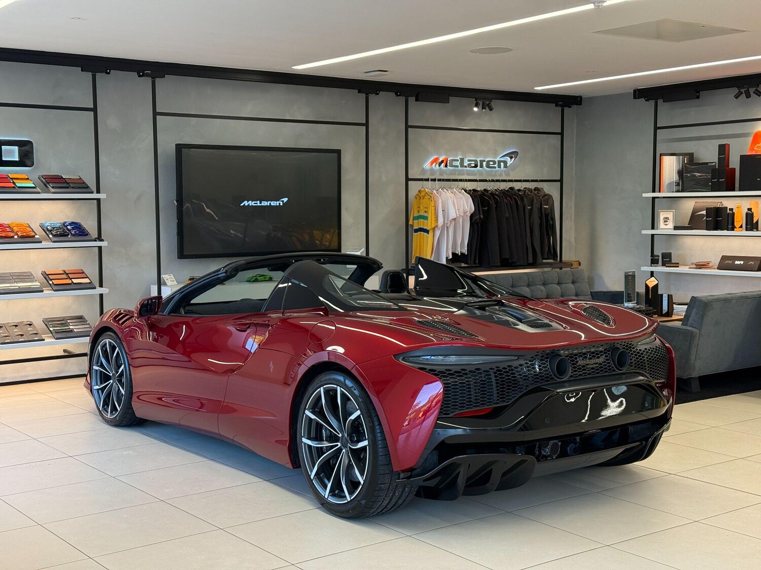 Used McLaren Artura for sale - 77424587: Photo 10