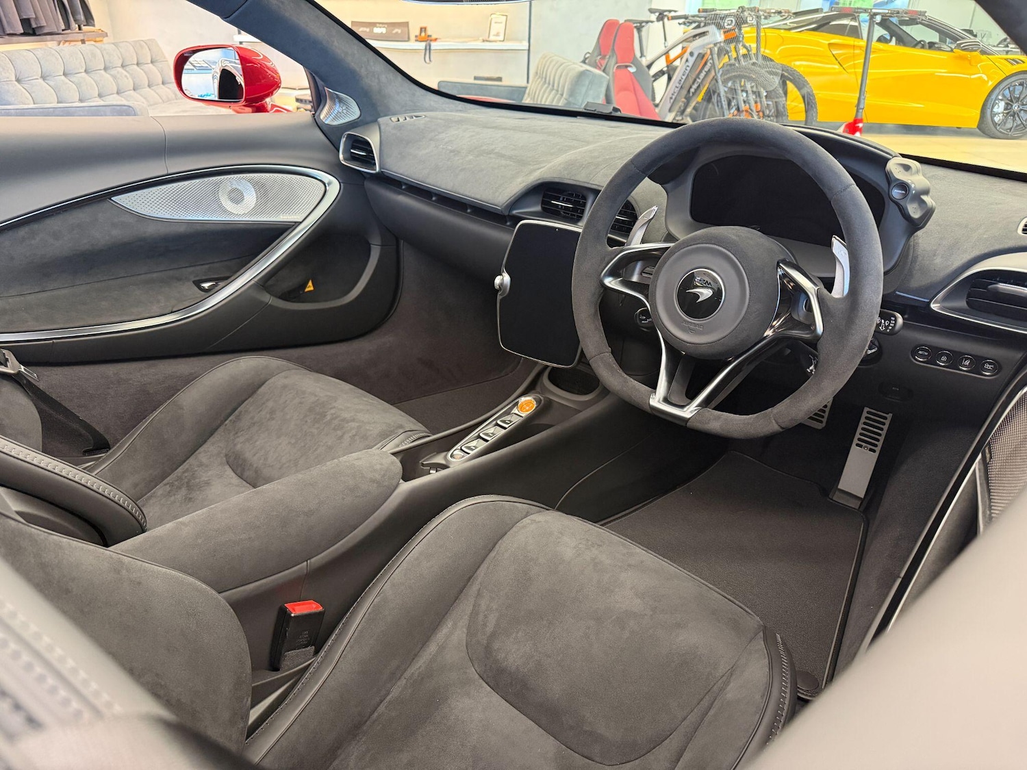 Used McLaren Artura for sale - 76865198: Photo 7