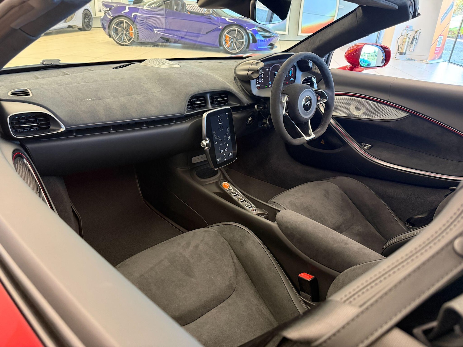 Used McLaren Artura for sale - 76865198: Photo 8