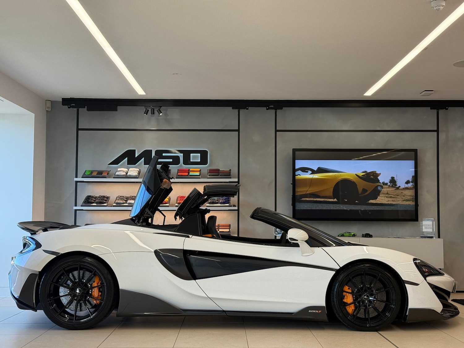 Used McLaren 600LT 2020 for sale - 76926214: Photo 17