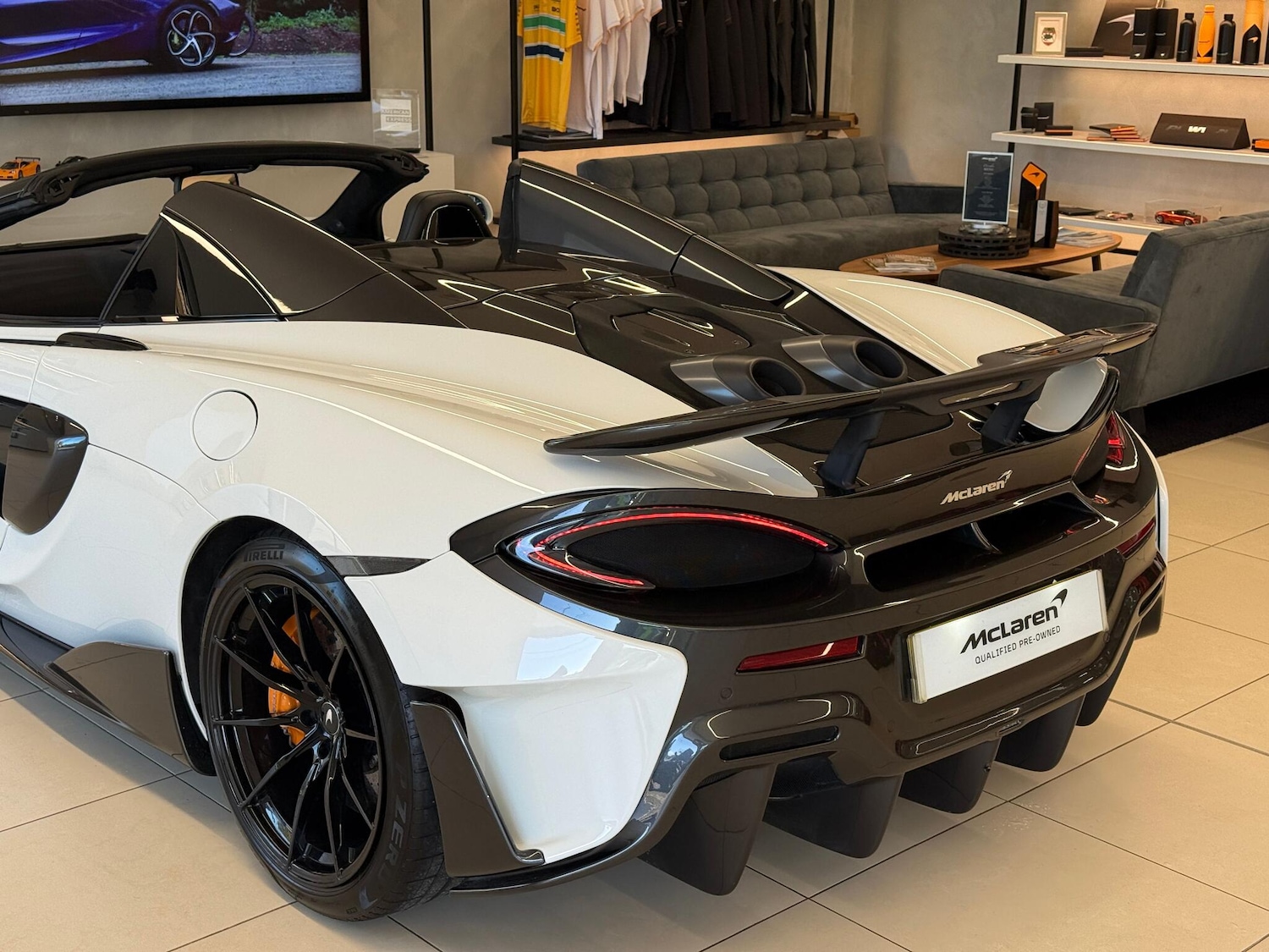 Used McLaren 600LT 2020 for sale - 76926214: Photo 38