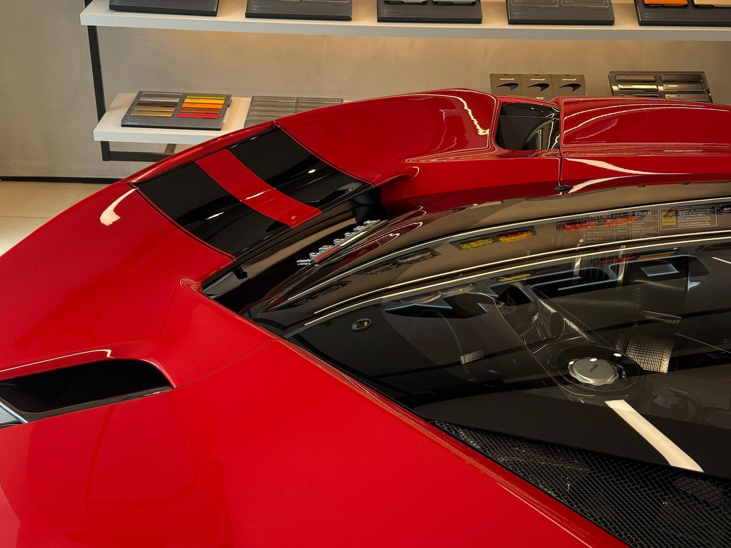 Used Ferrari 488 Pista 2019 for sale - 76389346: Photo 10