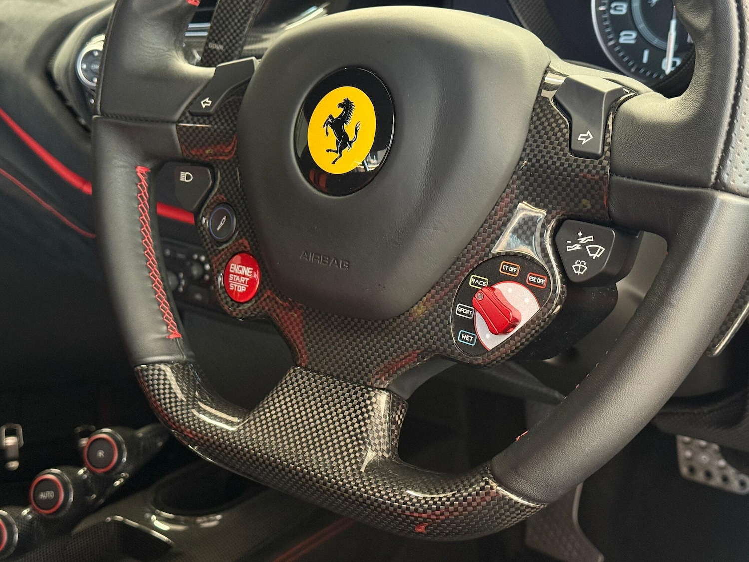Used Ferrari 488 Pista 2019 for sale - 76389346: Photo 22
