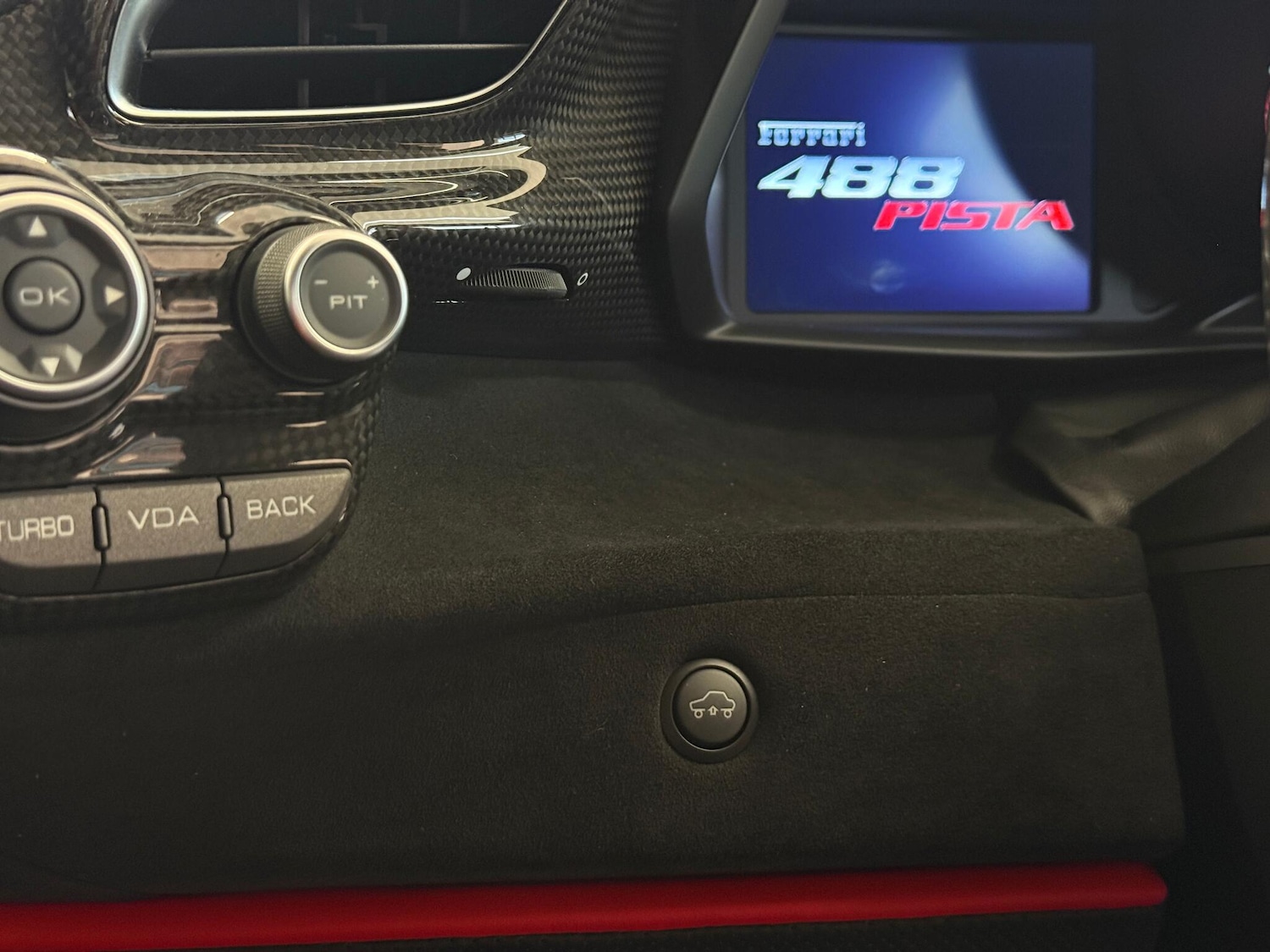 Used Ferrari 488 Pista 2019 for sale - 76389346: Photo 24