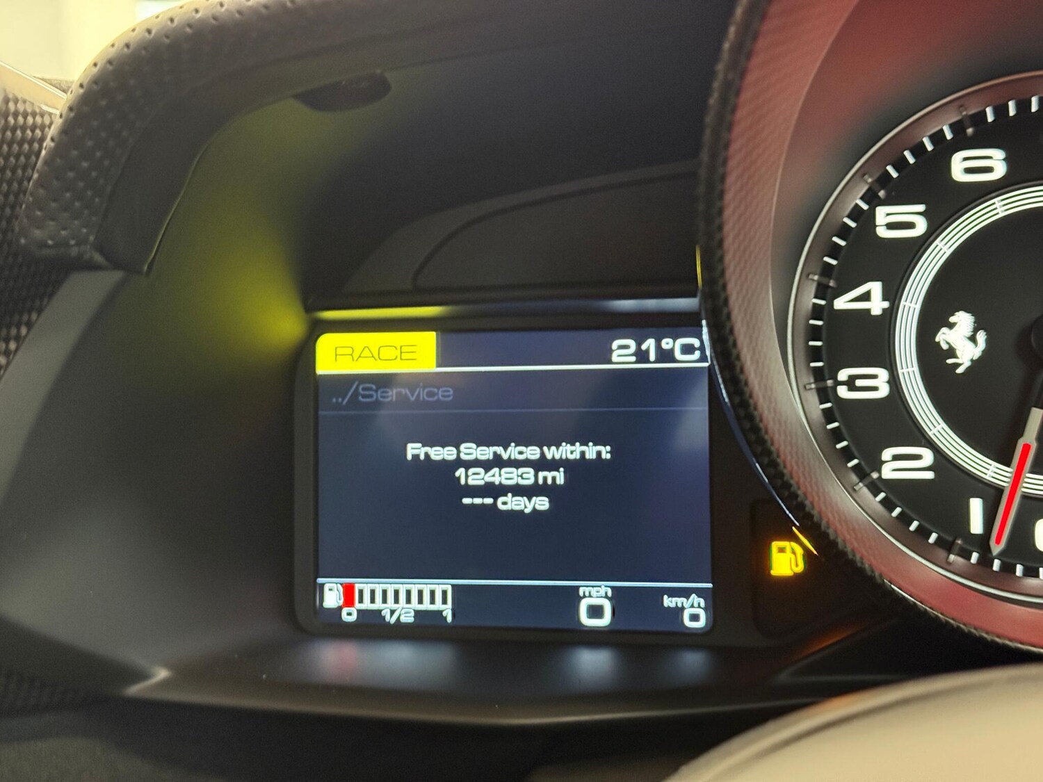 Used Ferrari 488 Pista 2019 for sale - 76389346: Photo 33