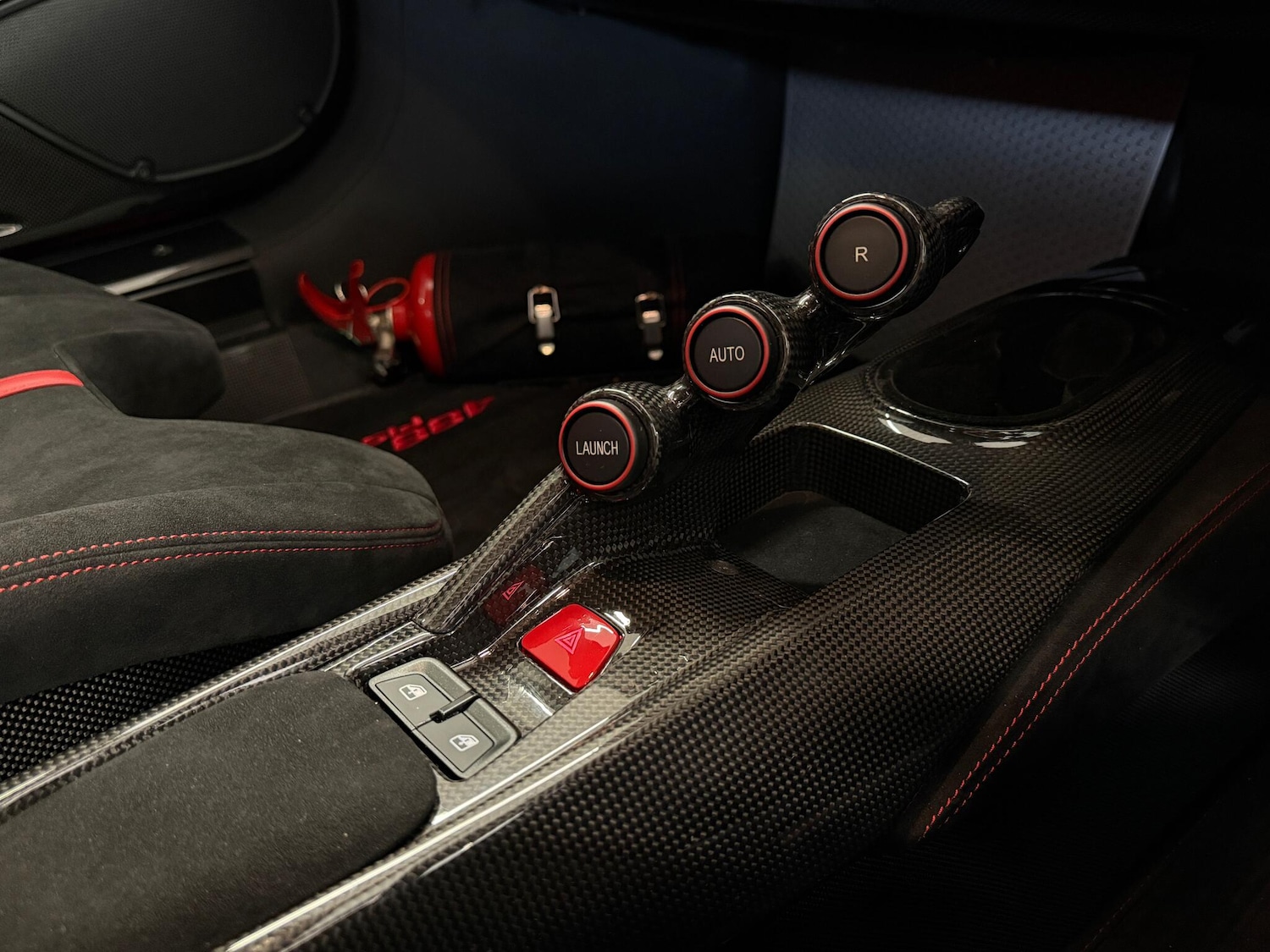 Used Ferrari 488 Pista 2019 for sale - 76389346: Photo 36