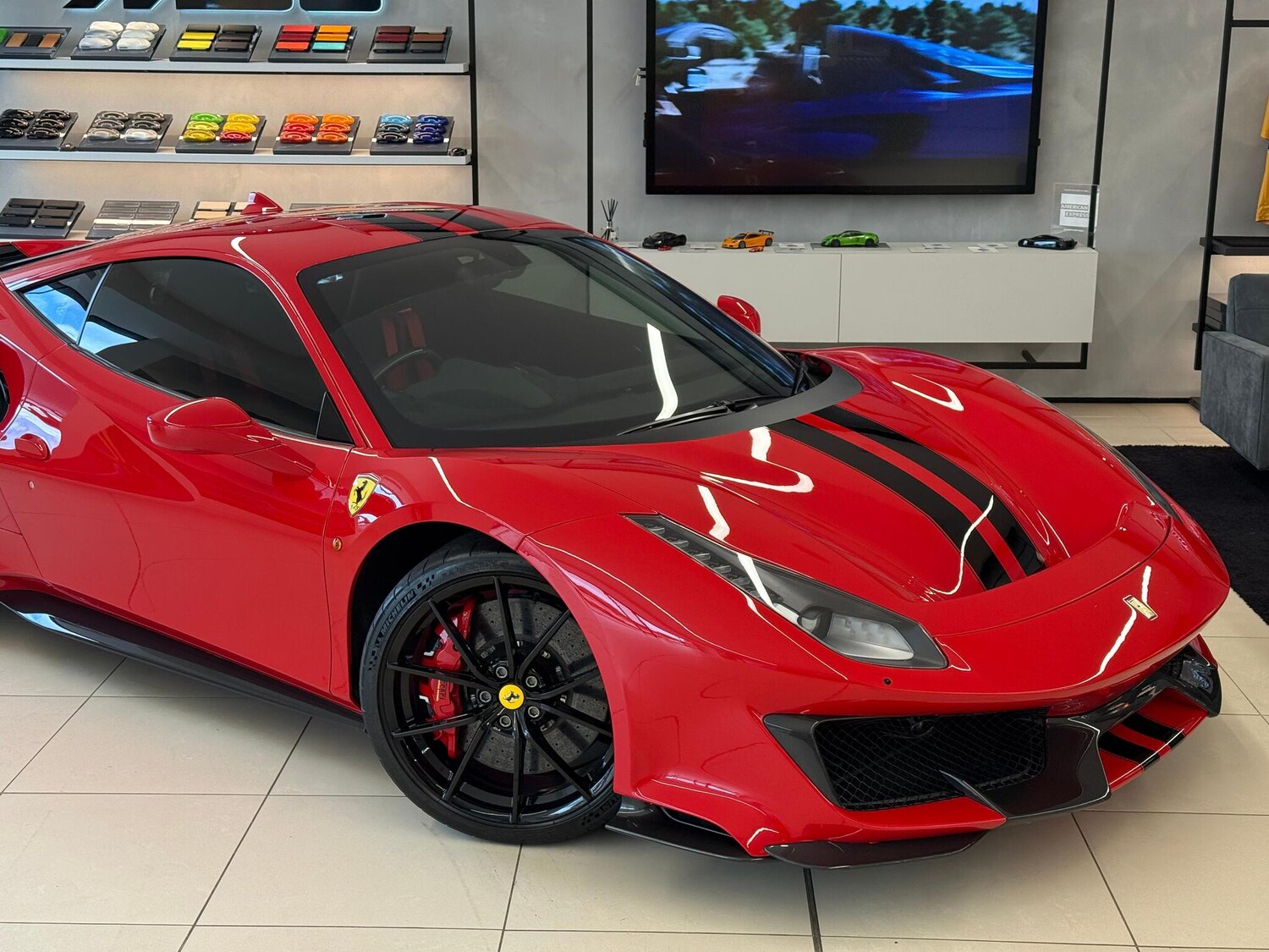 Used Ferrari 488 Pista 2019 for sale - 76389346: Photo 53