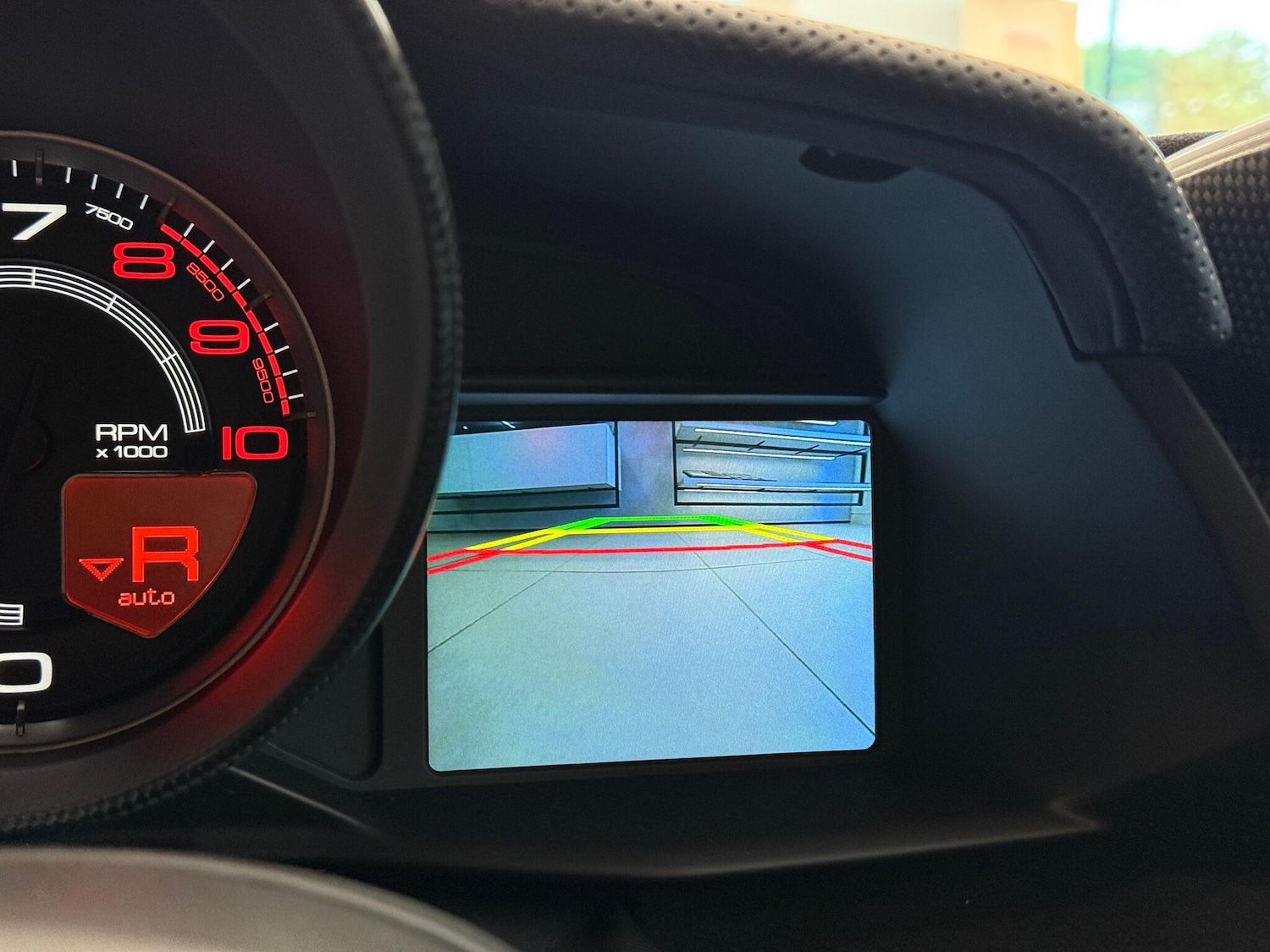 Used Ferrari 488 Pista 2019 for sale - 76389346: Photo 60