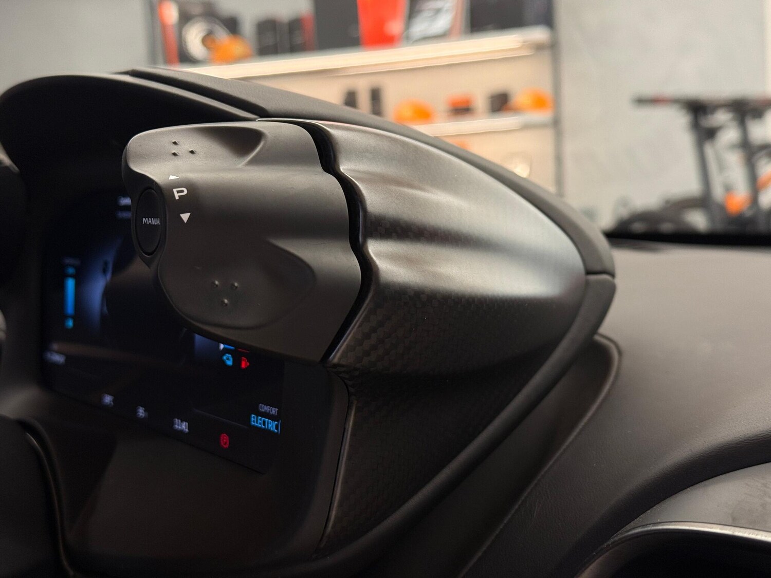 Used McLaren Artura 2022 for sale - 77469004: Photo 13