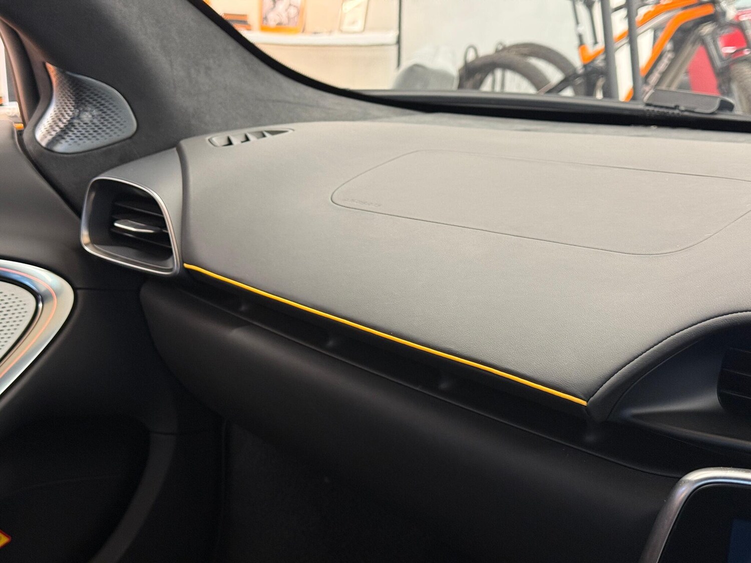 Used McLaren Artura 2022 for sale - 77469004: Photo 15