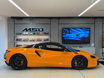 Used McLaren Artura 2022 for sale - 77469004: Photo