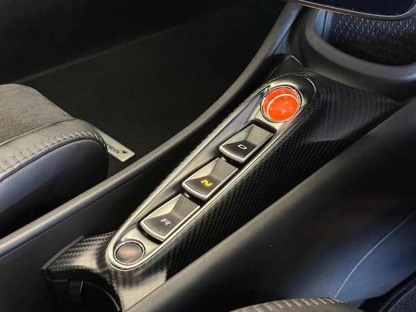 Used McLaren Artura 2024 for sale - 76189006: Photo 11