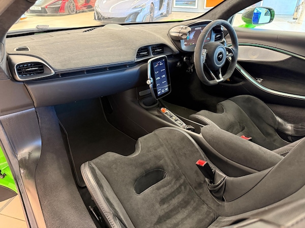 Used McLaren Artura 2024 for sale - 76189006: Photo 22