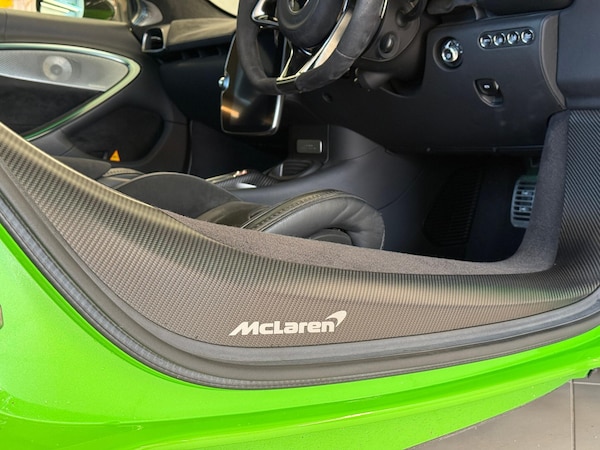 Used McLaren Artura 2024 for sale - 76189006: Photo 5