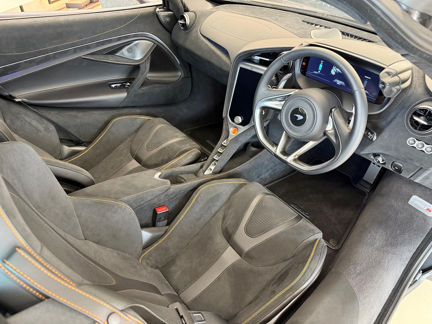 Used McLaren 750S 2025 for sale - 77017183: Photo 3