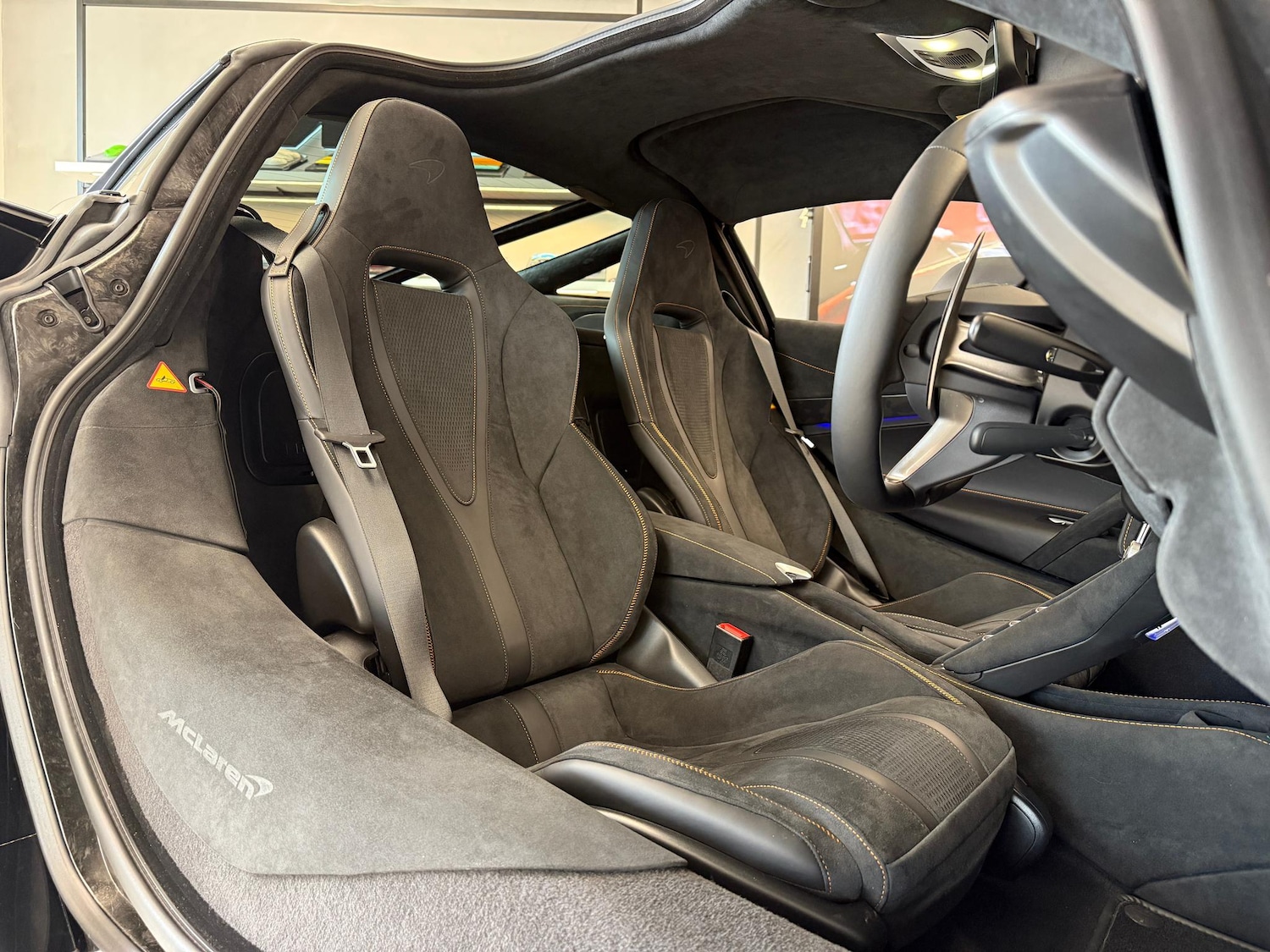 Used McLaren 750S 2025 for sale - 77017183: Photo 4