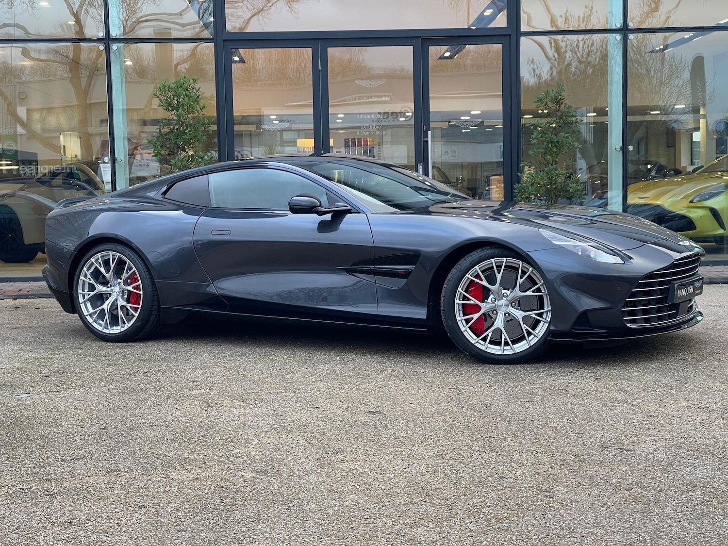 Used Aston Martin Vanquish for sale - 77190732: Photo 22