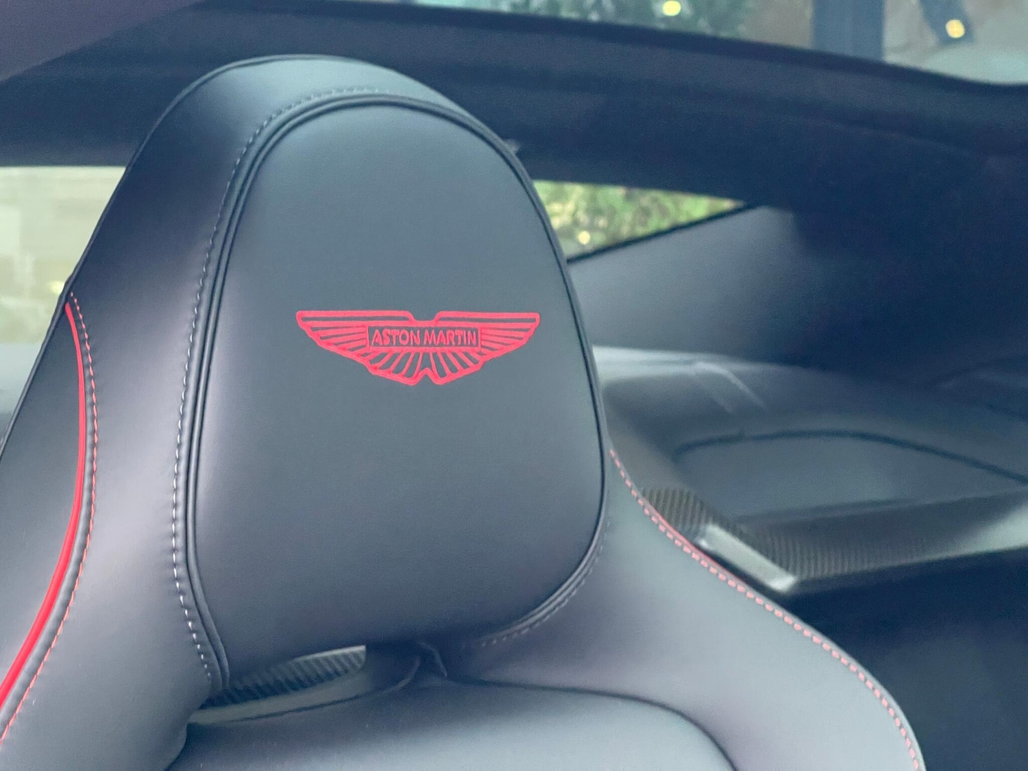 Used Aston Martin Vanquish for sale - 77190732: Photo 26