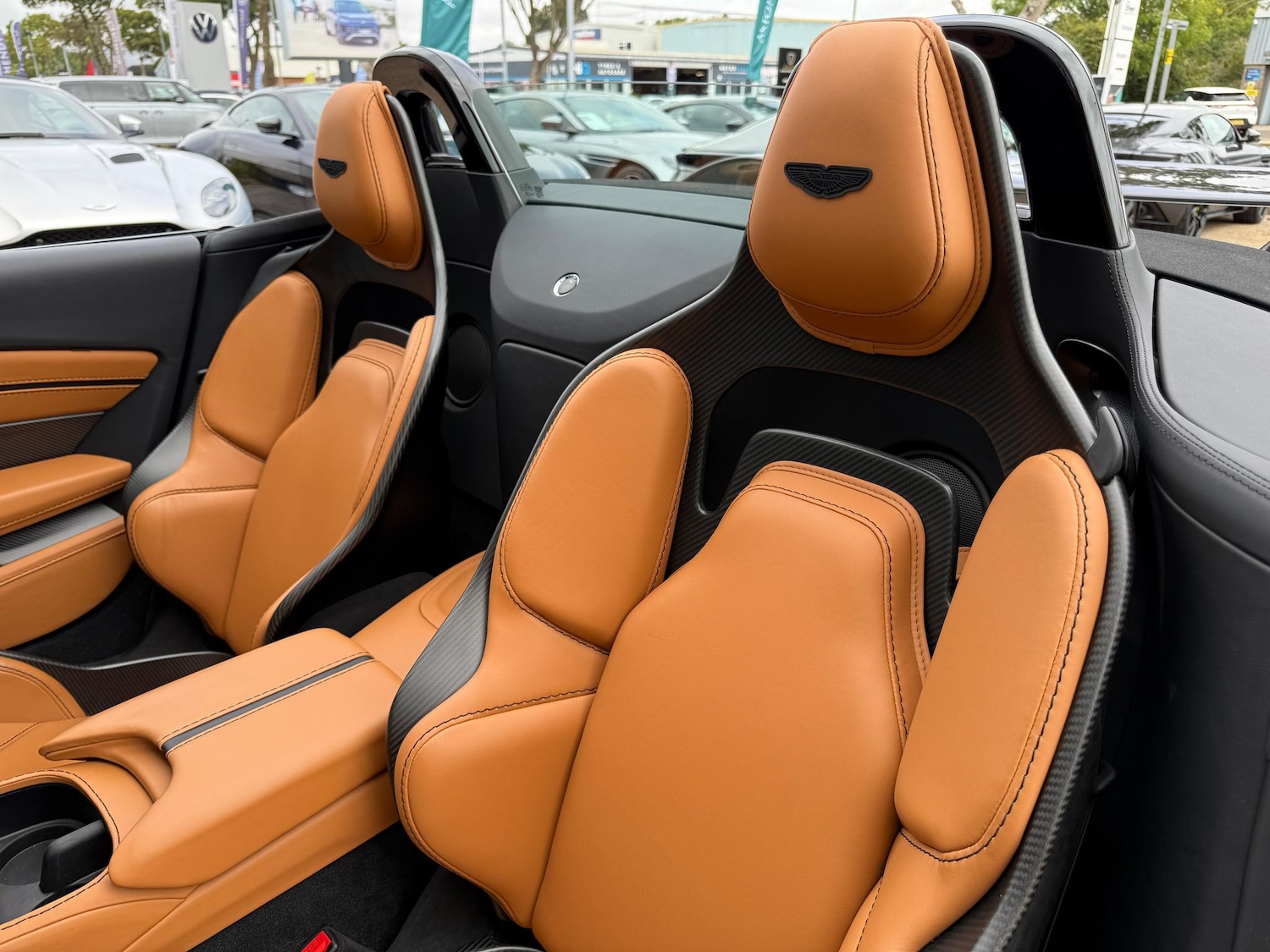 Used Aston Martin Vantage 2023 for sale - 77144373: Photo 31