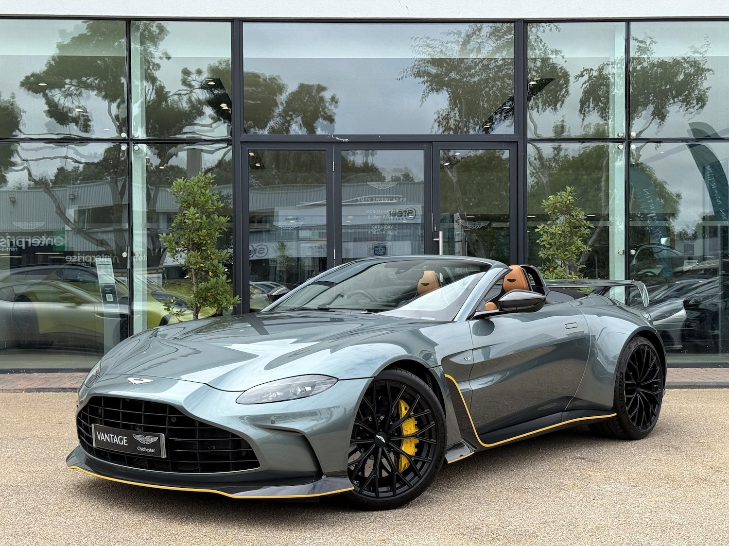 Used Aston Martin Vantage 2023 for sale - 77144373: Photo 8