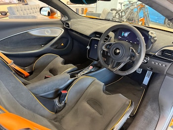 Used McLaren Artura 2023 for sale - 75978807: Photo