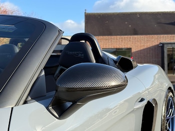 Used Porsche Other 2024 for sale - 76942612: Photo