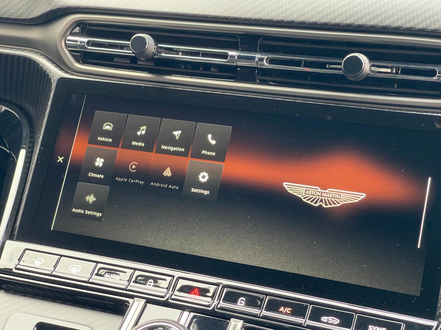 Used Aston Martin Vantage 2026 for sale - 77175379: Photo 31