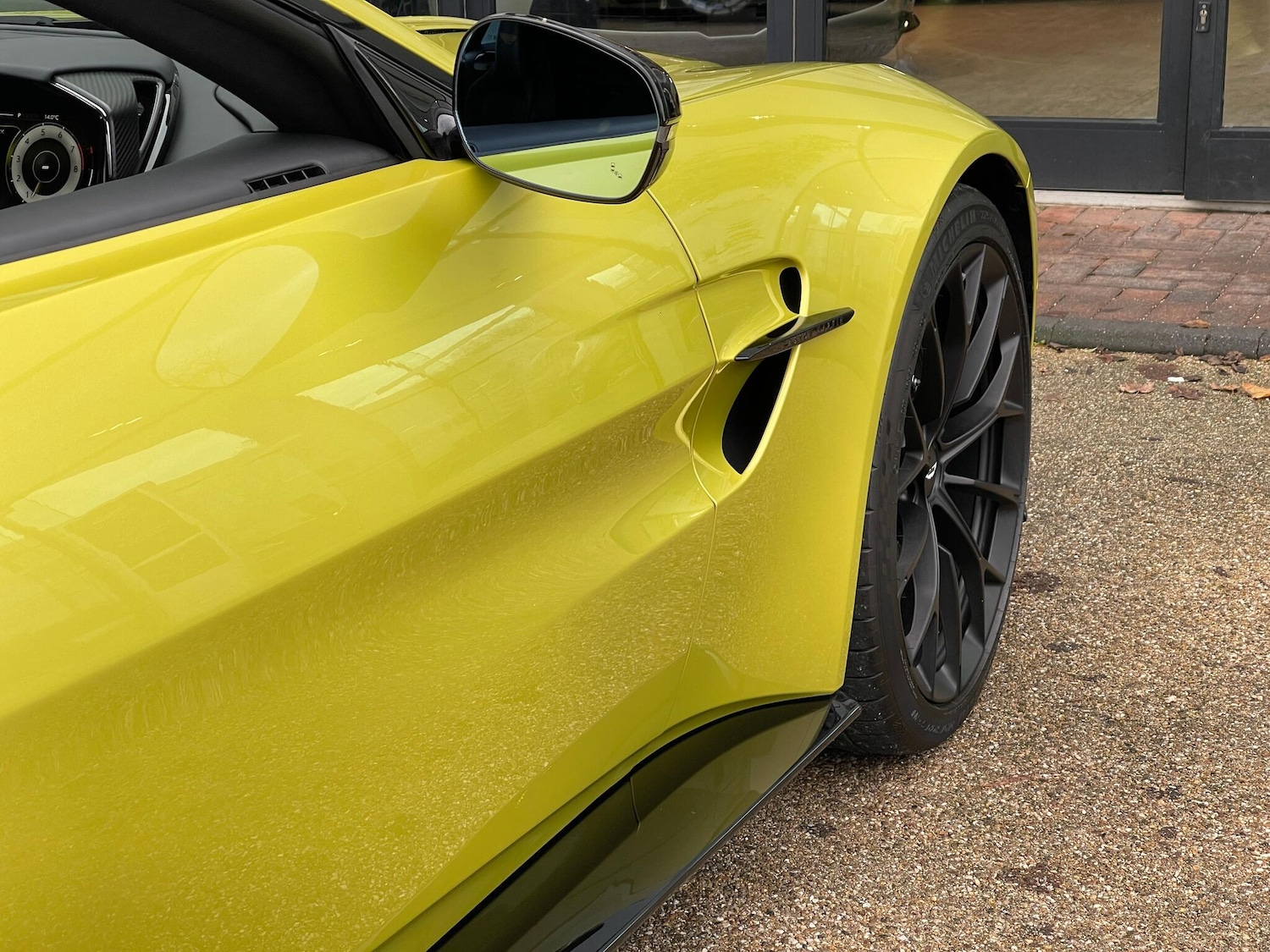 Used Aston Martin Vantage 2026 for sale - 77175379: Photo 9