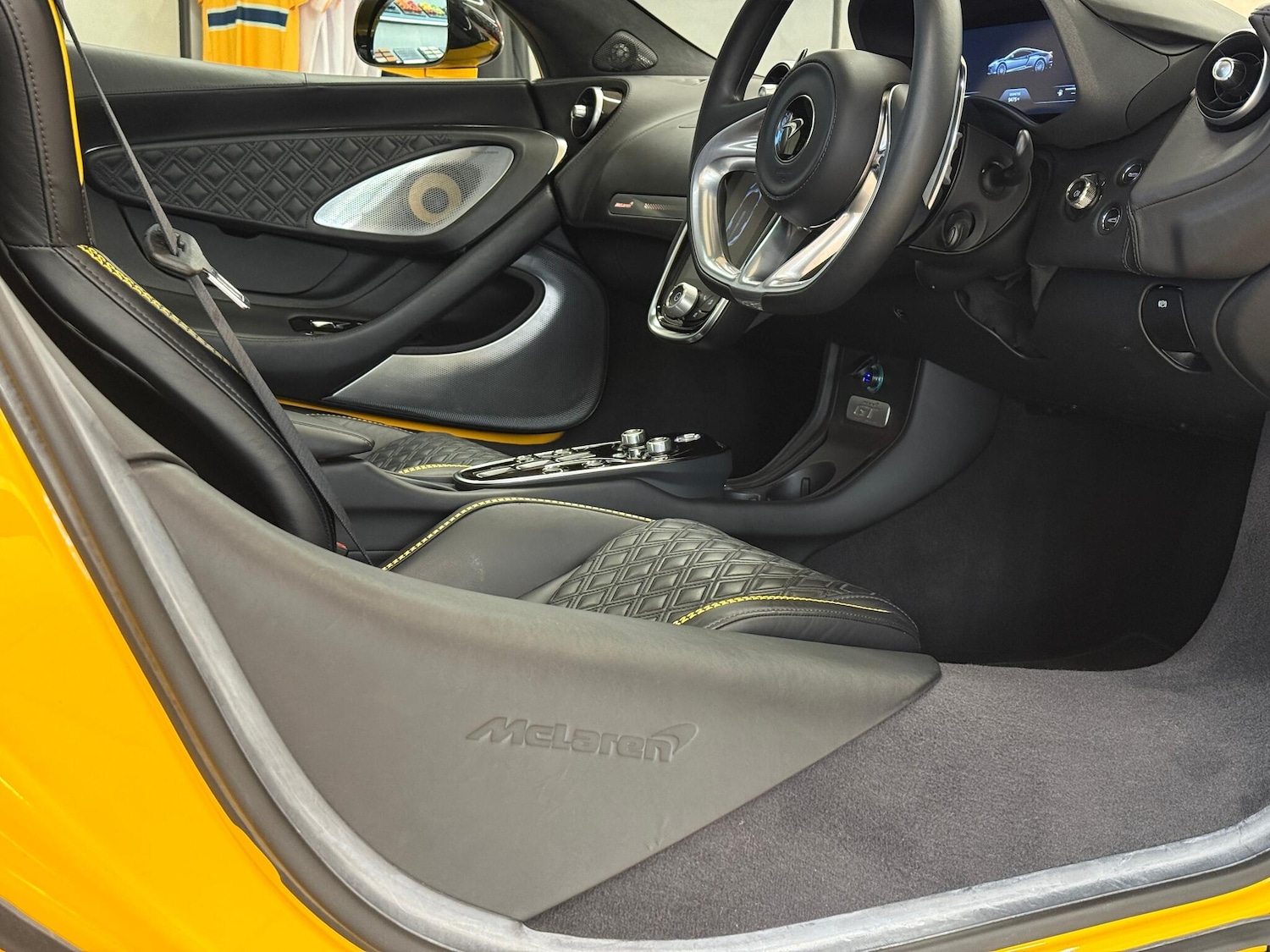 Used McLaren GT for sale - 76658713: Photo 14
