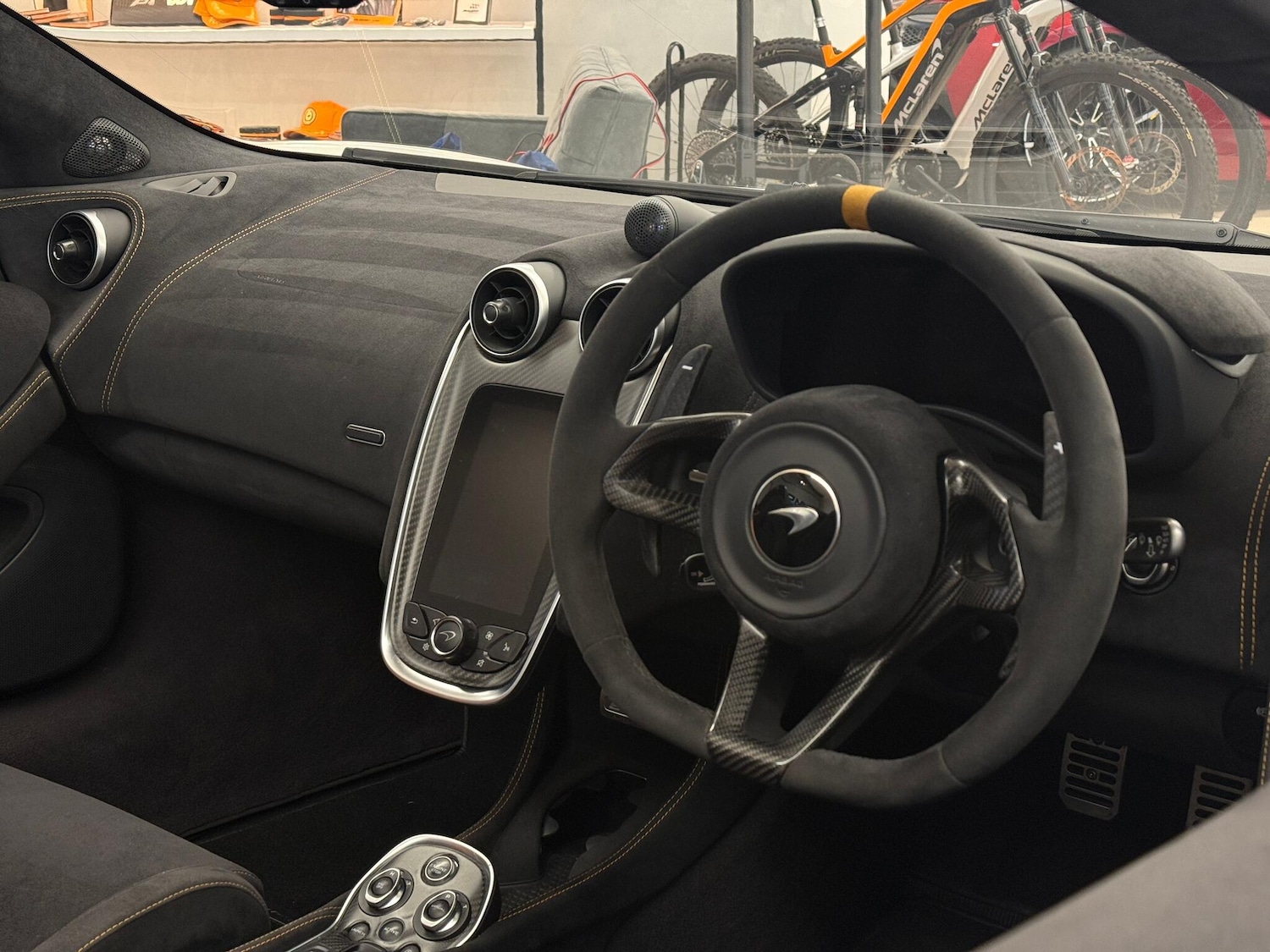 Used McLaren 600LT 2020 for sale - 77425847: Photo 6